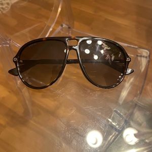 Gucci aviator sunglasses